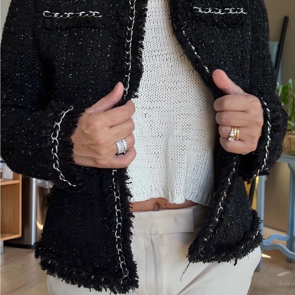 Blazer - Picture 6 of 13